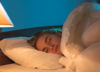 9 lucruri pe care le faci zilnic şi care îţi afectează grav sănătatea