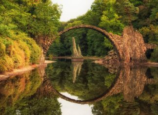 10 locuri splendide pe care nu trebuie să le ratezi în această viață