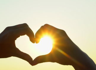 11 lucruri uimitoare care se întâmplă atunci când începi să te iubești pe tine însuți
