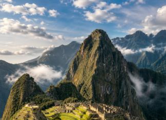 Machu Picchu – orașul incaș ascuns printre munții Anzi
